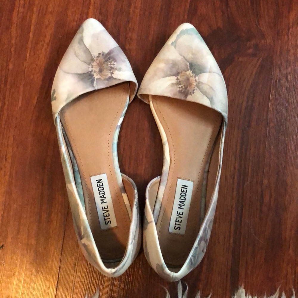 Steve Madden Flats
